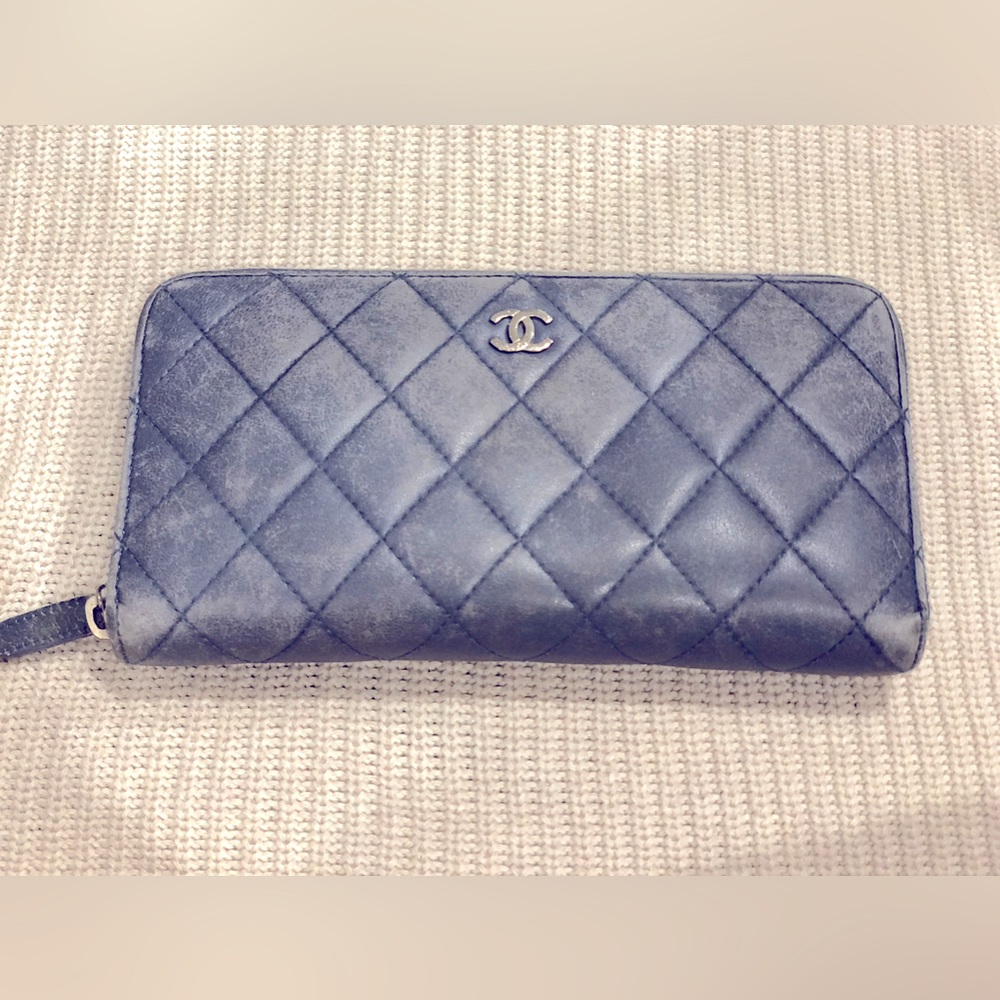 Chanel Quilted Lambskin Zippy Wallet